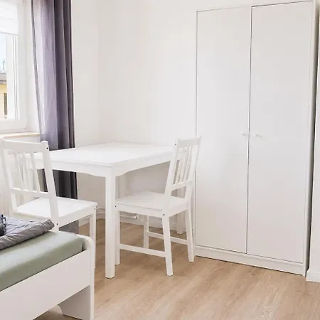 Apartment Lumini Strasse Der Freundschaft 3 *